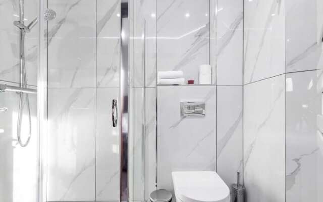 Luxury Flat in Studio