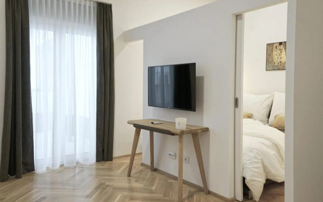 AAA All About Apartments