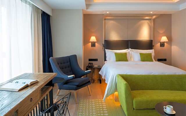Harbin 22 Degrees Celsius Boutique Hotel