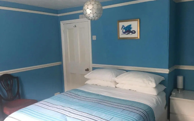 Circles B&B