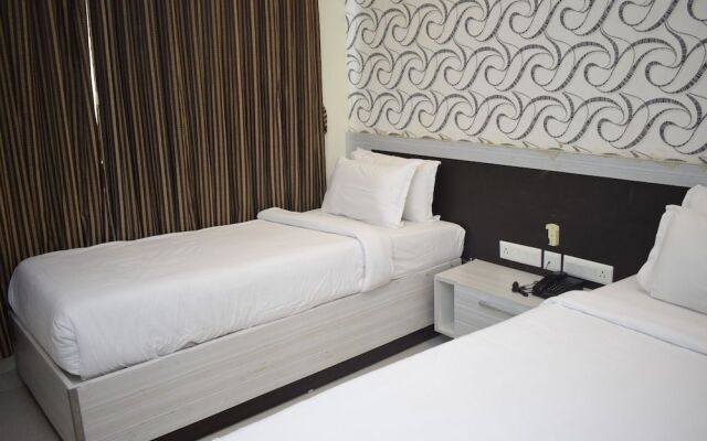 Hotel Aksharadha