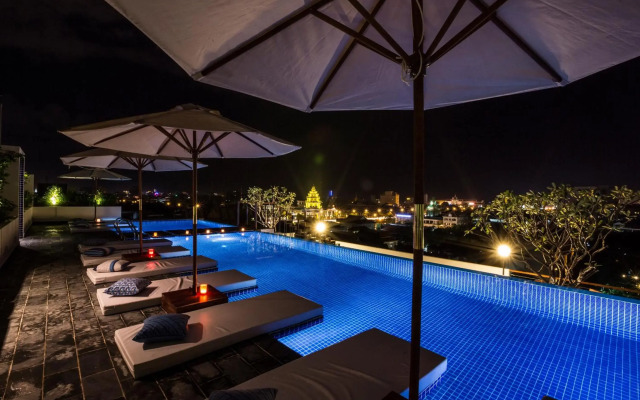 Patio Hotel & Urban Resort