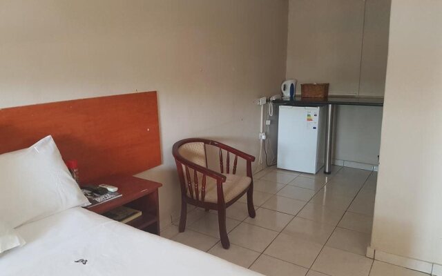 Kaliyangile Guest House