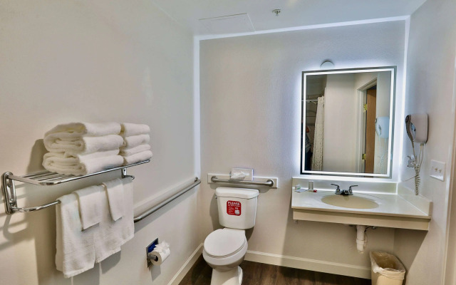 Baymont by Wyndham Tucson Airport