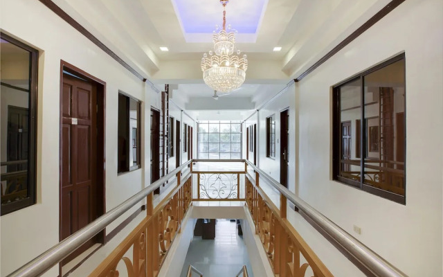 OYO 459 Offshore Hotel