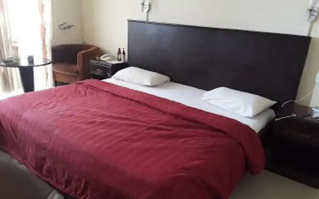 Mg Way Hotel