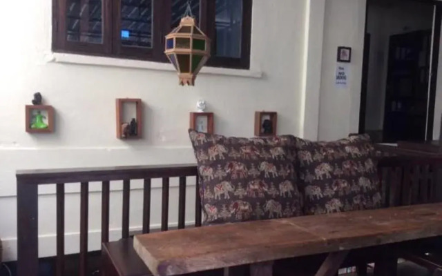 Thapae Backpackers Hostel