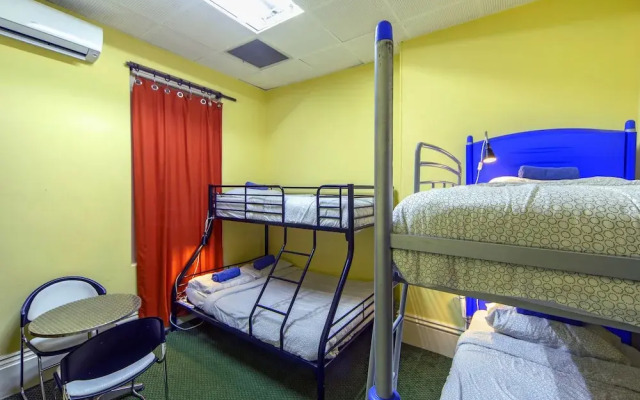 Tequila Sunrise Hostel