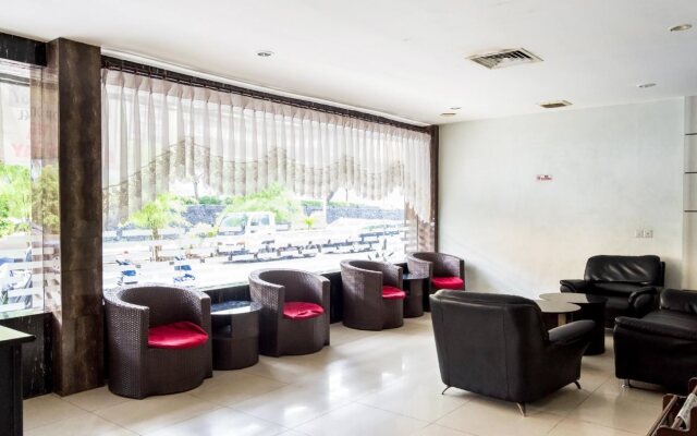 Capital O 664 Romance Hotel