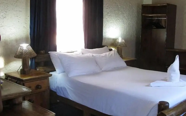 Tautona Lodge
