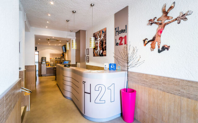 Le 21 Hotel