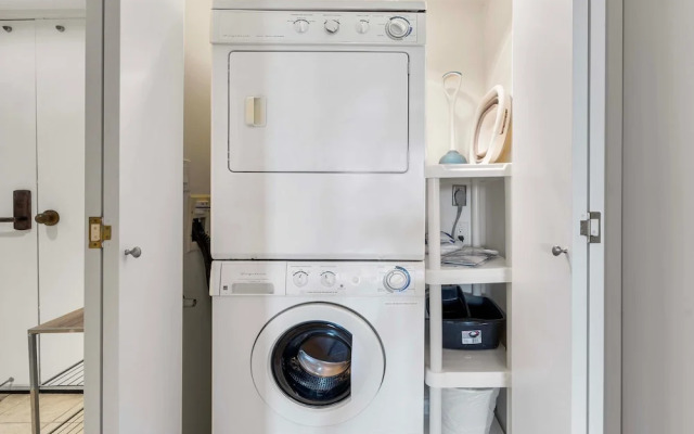 AC - Beautifully Updated - Ocean Views - Vrkcv