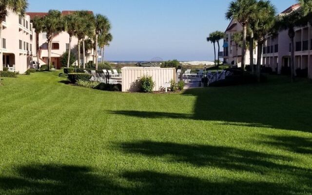 Sea Place 13137 2 Bedroom Condo by RedAwning