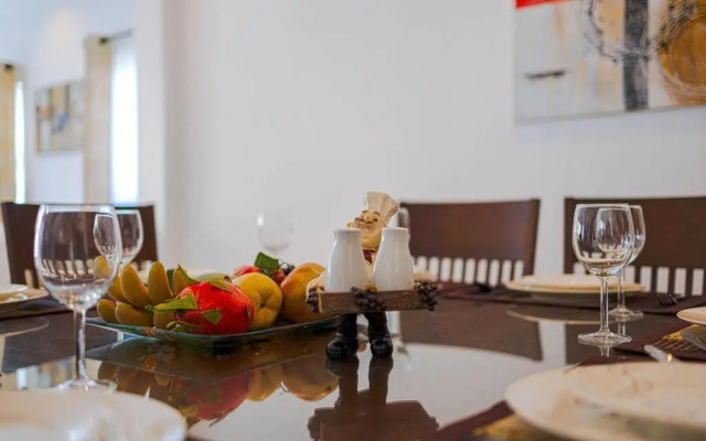 Luxurious 5-Bedroom Private Pool Villa! PV5