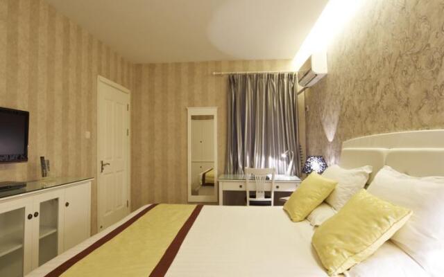 Yiting 6+e Hotel (Pudong Avenue)