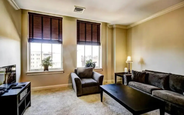 Fantastic 2 bedrooms apt. Harbor