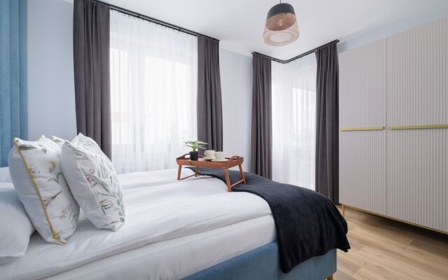 Avia Apartment by Renters Prestige