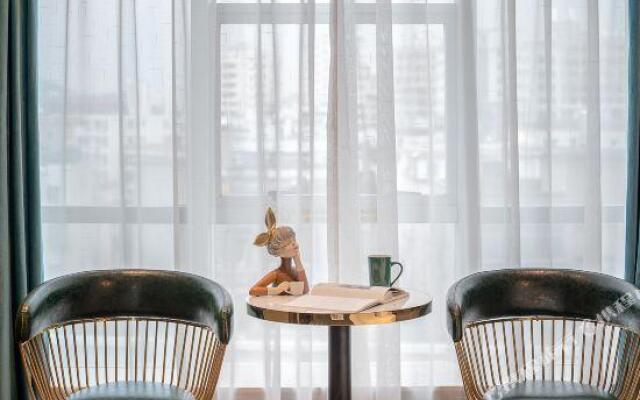 Wuyu Boutique Chain Hotel (Shenzhen Longhua Metro Station)