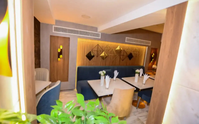 logistic hotel city stars
