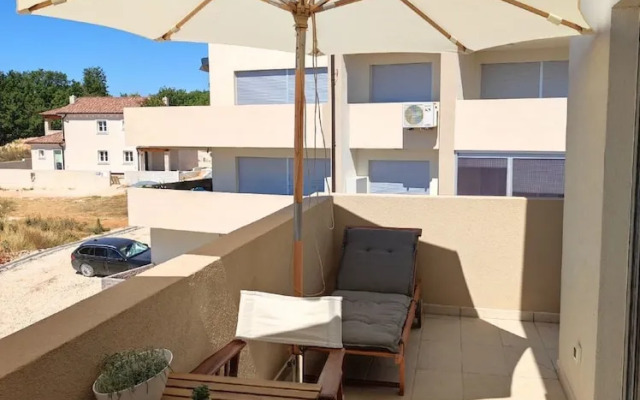 Salt Apartment