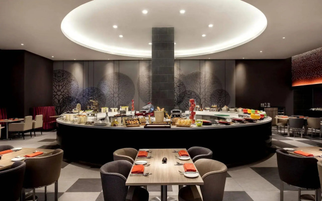 Pullman Miri Waterfront