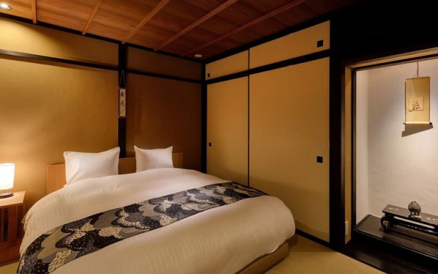 Tsumugi Nishinotoinhanayacho