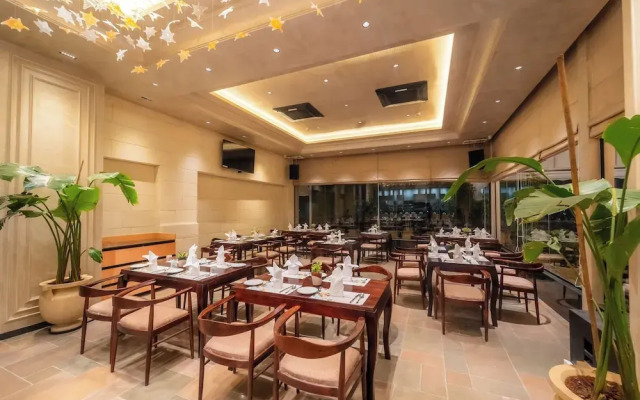 Jardin hotels teen imli