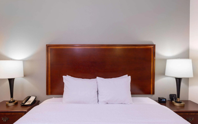 Hampton Inn Winston-Salem Hanes Mall