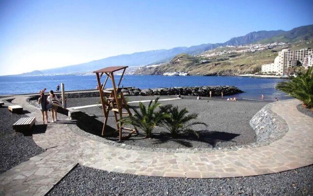 Apartment with One Bedroom in Santa Cruz de Tenerife, Canarias, with Wonderful Sea View, Terrace And Wifi - 2 Km From the Beach