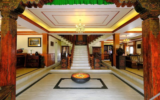 Hotel Mukhum International