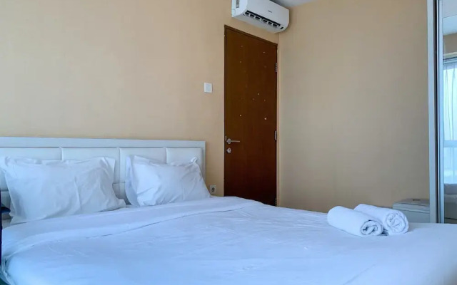 Warm And Cozy 2Br At Tifolia Apartment