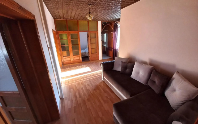 Premium Central Apartment