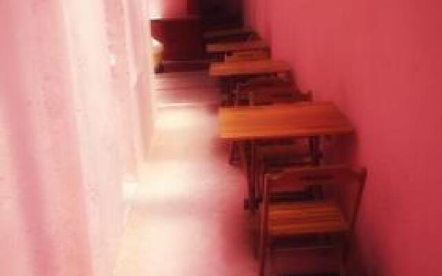 Praimar hostel & suites