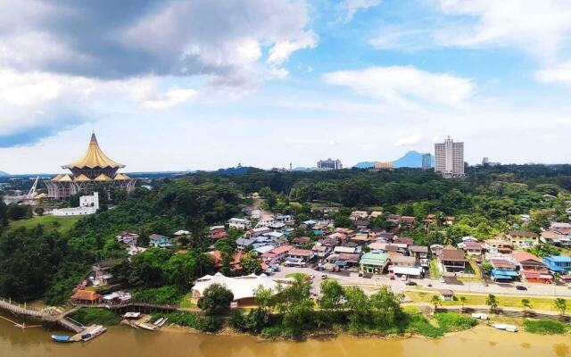 Natol Homestay-Riverbank Suites High Rise City Centre