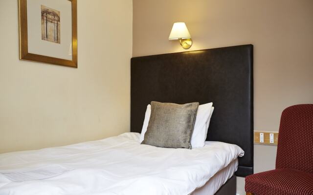 White Hart Hotel by Greene King Inns