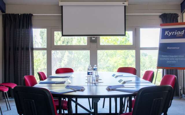 Kyriad Angoulême Nord Champniers - Hôtel & Résidence