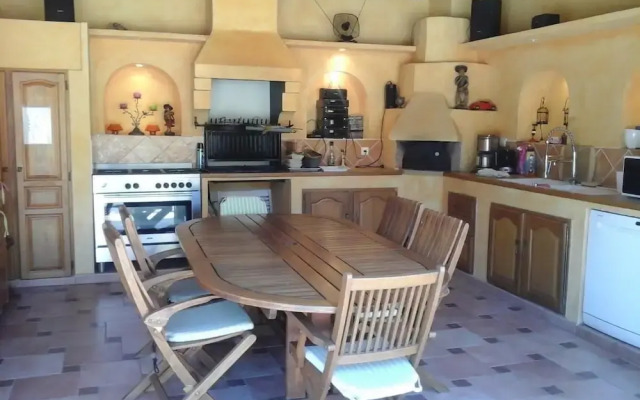 Chambres d'Hôtes Mas des lys