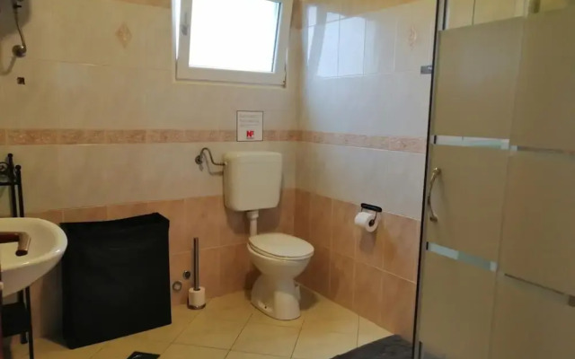 Homey Apartment in Pula With Swimming Pool