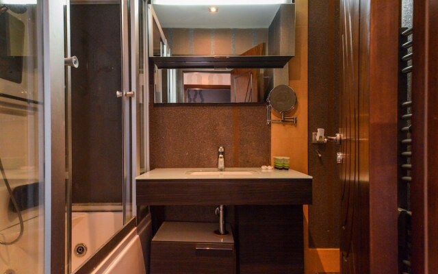 FM Luxury 2-BDR Apartment - Vitosha Blvd.
