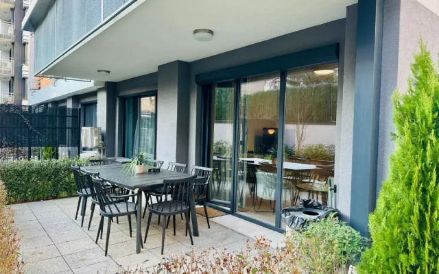 7th Sense boutique apartments