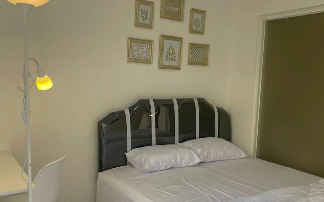 Tritisan House RedPartner