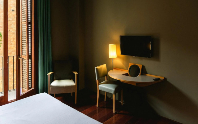 Fonda Hotel 1771