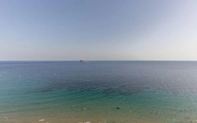 Torre Benipark 13c primera linea playa Poniente
