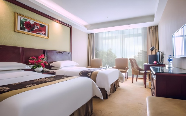 Vienna International Huizhou South Train Station – Guest Rooms – Huizhou