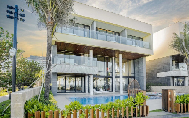 The Five Stars Villa