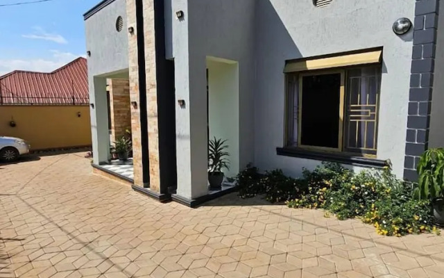 The Residence Ug