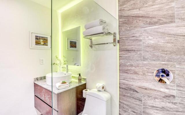 Zulim Condo - 302
