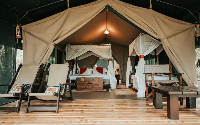 Soroi Mara Bush Camp