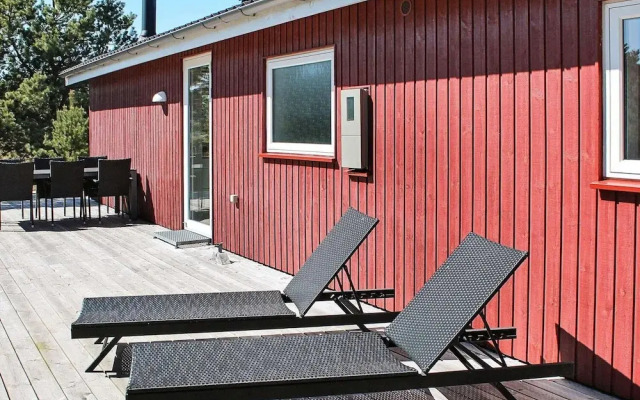 6 Person Holiday Home in Romo-by Traum