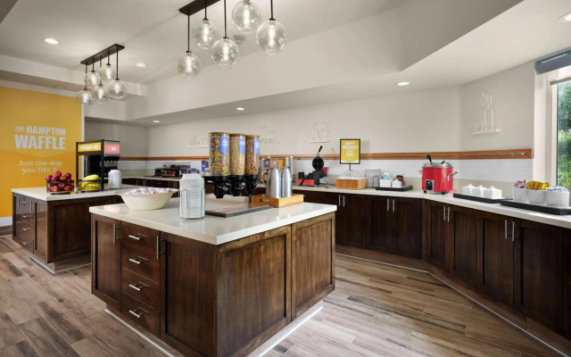 Hampton Inn San Diego Del Mar